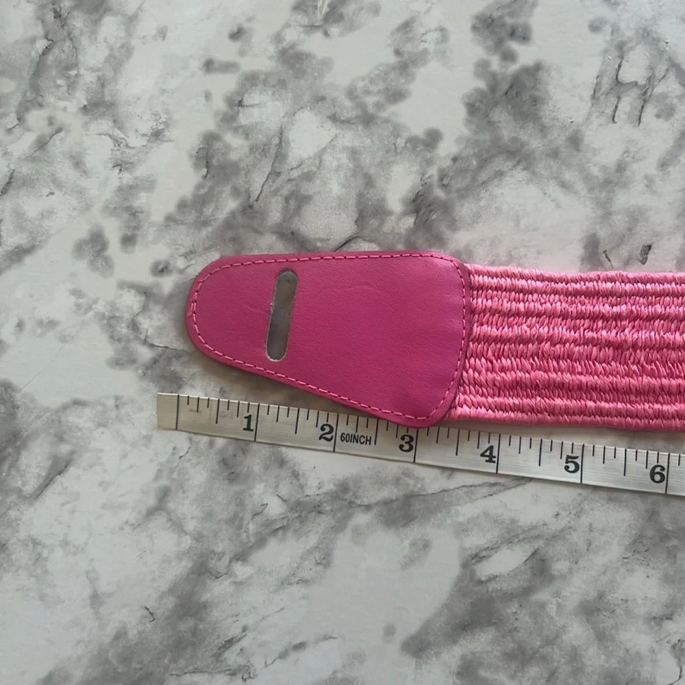 80’s BARBIECORE pink stretchy belt size medium with leather tags